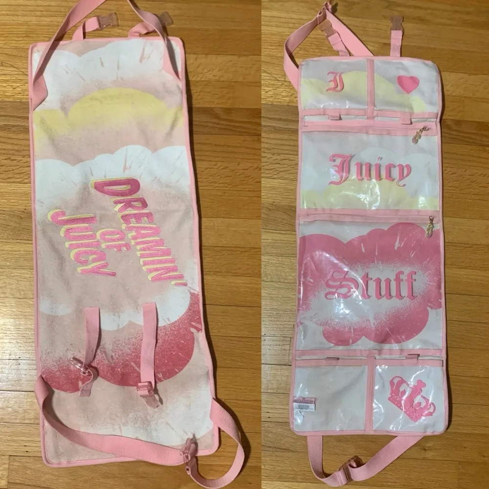 Juicy Couture Dreaming of Juicy Pink White Hanging Toiletries Cosmetic Organizer